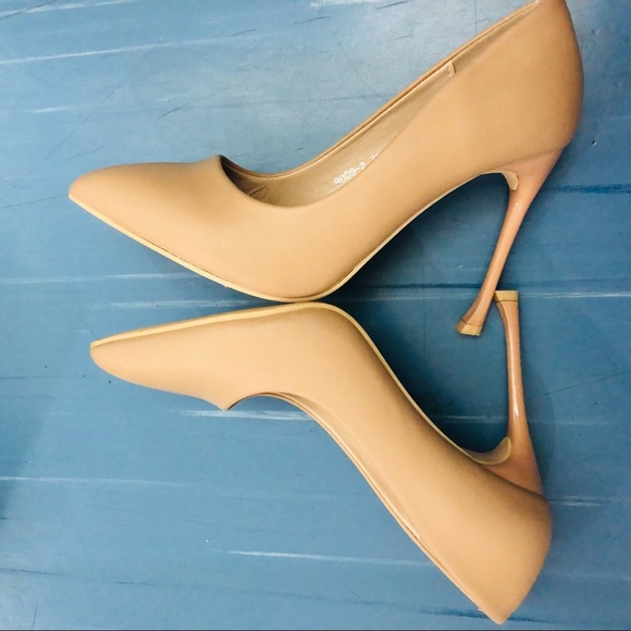 myntra Shoes - Nude pumps / heels (no negotiation)